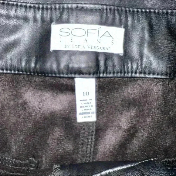 Faux leather high waisted tie size 10 shorts - Picture 9 of 12